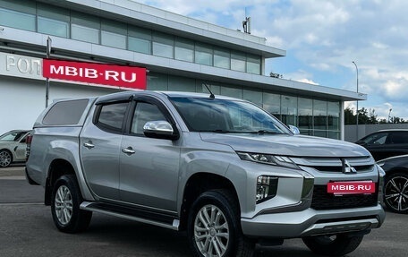 Mitsubishi L200 IV рестайлинг, 2022 год, 3 999 000 рублей, 3 фотография