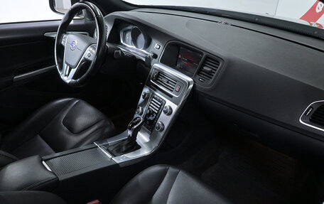 Volvo S60 III, 2017 год, 1 630 000 рублей, 9 фотография