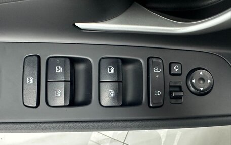Hyundai Elantra, 2023 год, 1 260 000 рублей, 10 фотография