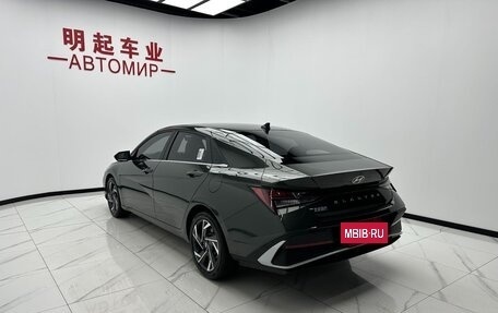 Hyundai Elantra, 2023 год, 1 260 000 рублей, 5 фотография