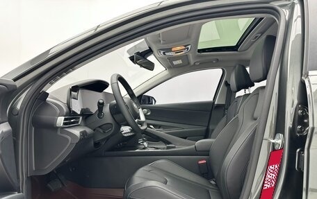 Hyundai Elantra, 2023 год, 1 260 000 рублей, 13 фотография
