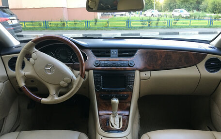 Mercedes-Benz CLS, 2005 год, 740 000 рублей, 8 фотография