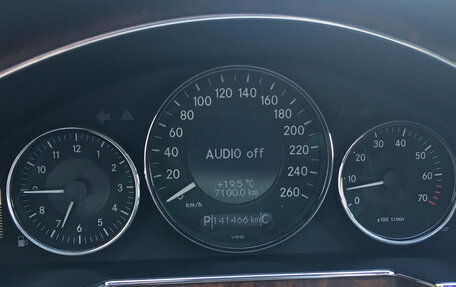 Mercedes-Benz CLS, 2005 год, 740 000 рублей, 11 фотография