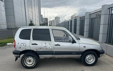 Chevrolet Niva I рестайлинг, 2006 год, 109 000 рублей, 7 фотография