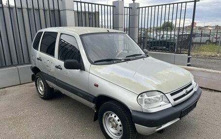 Chevrolet Niva I рестайлинг, 2006 год, 109 000 рублей, 3 фотография