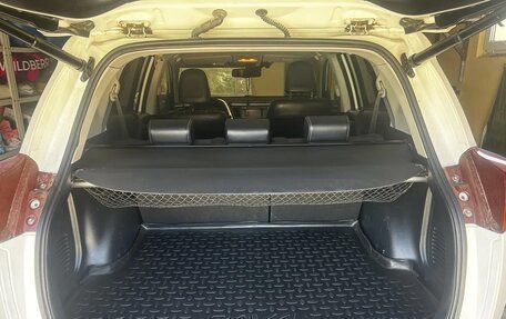 Toyota RAV4, 2014 год, 1 840 000 рублей, 10 фотография