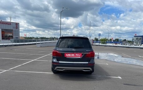 Mercedes-Benz GL-Класс, 2015 год, 3 250 000 рублей, 5 фотография