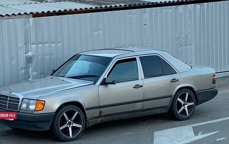 Mercedes-Benz E-Класс, 1992 год, 120 000 рублей, 3 фотография
