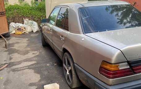 Mercedes-Benz E-Класс, 1992 год, 120 000 рублей, 16 фотография
