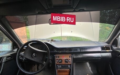 Mercedes-Benz E-Класс, 1992 год, 120 000 рублей, 19 фотография