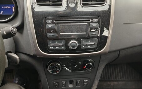 Renault Sandero II рестайлинг, 2016 год, 980 000 рублей, 7 фотография
