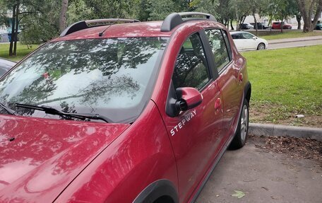 Renault Sandero II рестайлинг, 2016 год, 980 000 рублей, 3 фотография