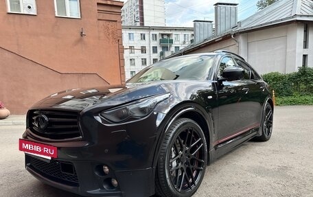 Infiniti QX70, 2016 год, 3 590 000 рублей, 5 фотография