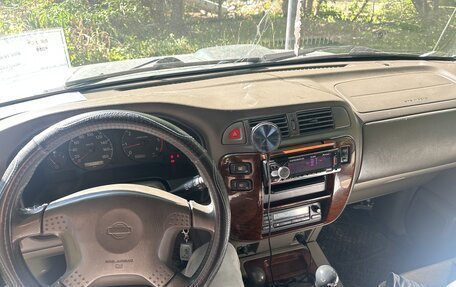Nissan Patrol, 2000 год, 850 000 рублей, 5 фотография