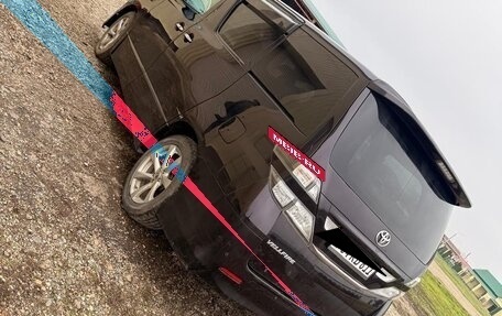 Toyota Vellfire I, 2010 год, 650 000 рублей, 12 фотография