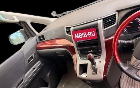 Toyota Vellfire I, 2010 год, 650 000 рублей, 13 фотография