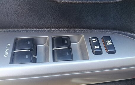 Toyota Land Cruiser 200, 2015 год, 4 099 000 рублей, 14 фотография