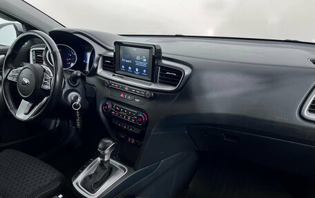 KIA cee'd III, 2018 год, 1 697 000 рублей, 16 фотография