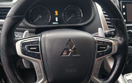 Mitsubishi Pajero Sport III рестайлинг, 2017 год, 2 100 000 рублей, 15 фотография