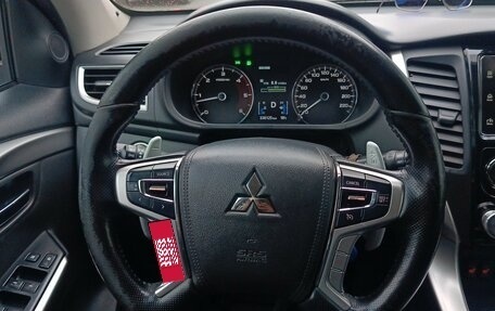 Mitsubishi Pajero Sport III рестайлинг, 2017 год, 2 100 000 рублей, 18 фотография
