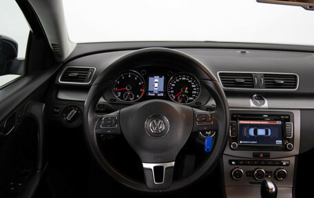 Volkswagen Passat B7, 2012 год, 999 000 рублей, 10 фотография