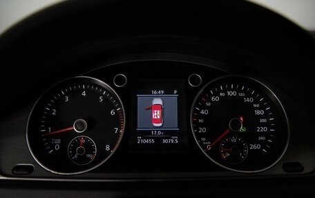 Volkswagen Passat B7, 2012 год, 999 000 рублей, 13 фотография