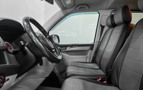 Volkswagen Caravelle T6 рестайлинг, 2019 год, 1 920 000 рублей, 9 фотография