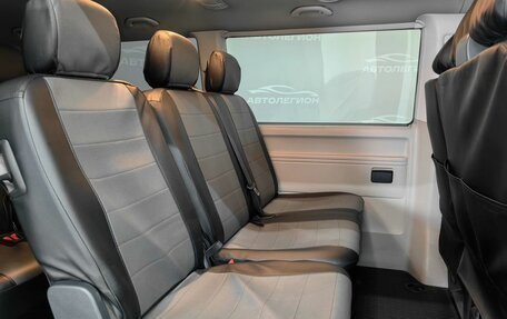 Volkswagen Caravelle T6 рестайлинг, 2019 год, 1 920 000 рублей, 12 фотография