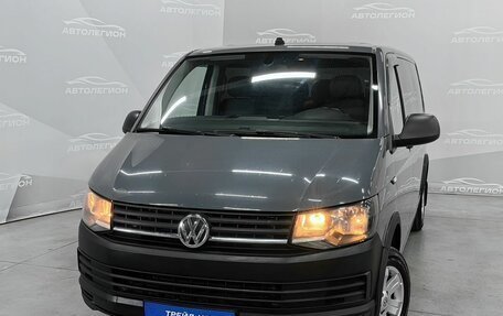 Volkswagen Caravelle T6 рестайлинг, 2019 год, 1 920 000 рублей, 19 фотография