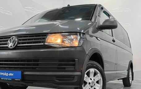 Volkswagen Caravelle T6 рестайлинг, 2019 год, 1 920 000 рублей, 20 фотография