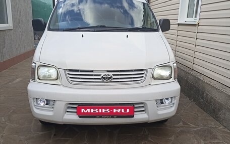 Toyota Lite Ace IV, 2002 год, 610 000 рублей, 11 фотография
