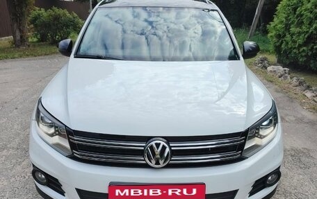 Volkswagen Tiguan I, 2016 год, 1 800 000 рублей, 2 фотография