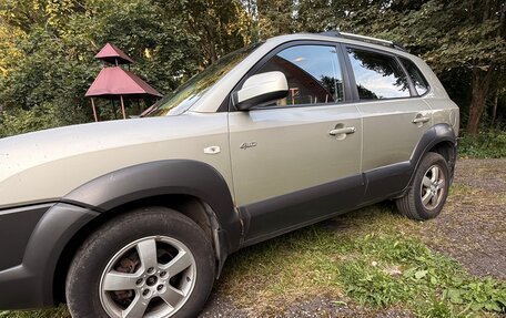 Hyundai Tucson III, 2007 год, 800 000 рублей, 2 фотография