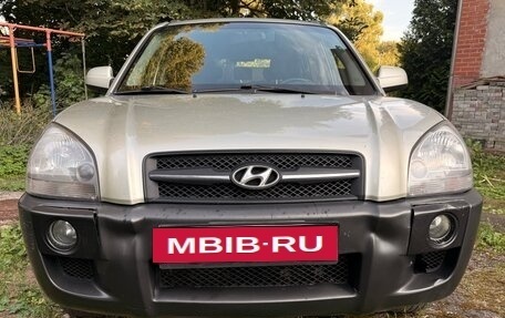 Hyundai Tucson III, 2007 год, 800 000 рублей, 4 фотография