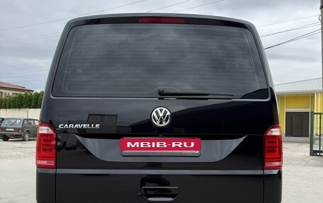 Volkswagen Caravelle T6 рестайлинг, 2019 год, 4 250 000 рублей, 5 фотография