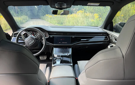 Audi SQ8, 2020 год, 9 000 000 рублей, 16 фотография