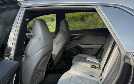Audi SQ8, 2020 год, 9 000 000 рублей, 23 фотография