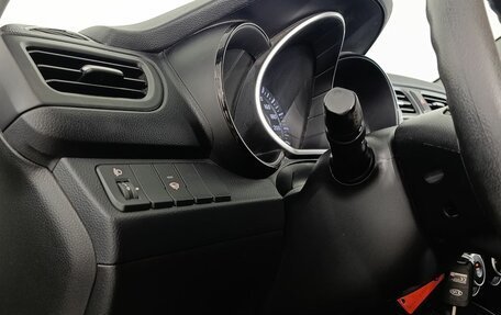 KIA Rio III рестайлинг, 2013 год, 790 000 рублей, 8 фотография