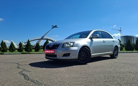 Toyota Avensis III рестайлинг, 2007 год, 1 000 000 рублей, 1 фотография