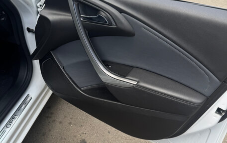 Opel Astra J, 2013 год, 920 000 рублей, 10 фотография