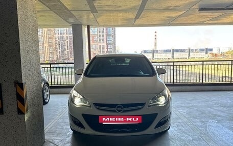 Opel Astra J, 2013 год, 920 000 рублей, 5 фотография
