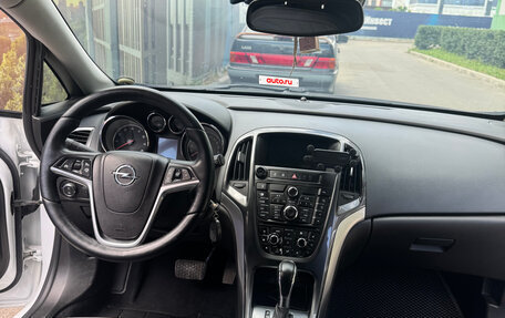 Opel Astra J, 2013 год, 920 000 рублей, 13 фотография