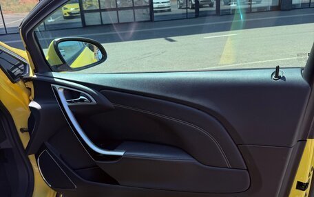 Opel Astra J, 2013 год, 1 000 000 рублей, 7 фотография