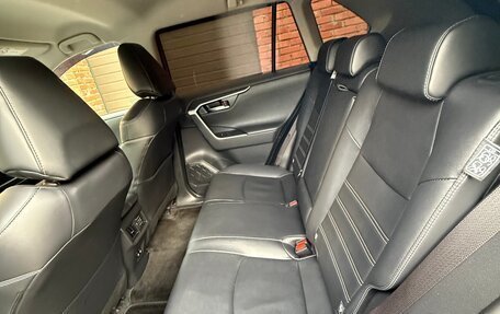 Toyota RAV4, 2020 год, 4 400 000 рублей, 16 фотография