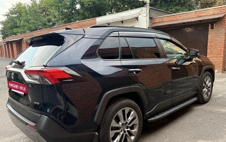 Toyota RAV4, 2020 год, 4 400 000 рублей, 7 фотография