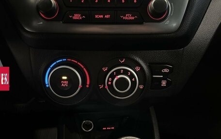 KIA Rio III рестайлинг, 2012 год, 967 000 рублей, 15 фотография