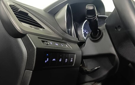 Hyundai Santa Fe III рестайлинг, 2017 год, 2 390 000 рублей, 8 фотография