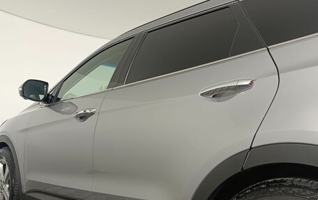 Hyundai Santa Fe III рестайлинг, 2017 год, 2 390 000 рублей, 16 фотография