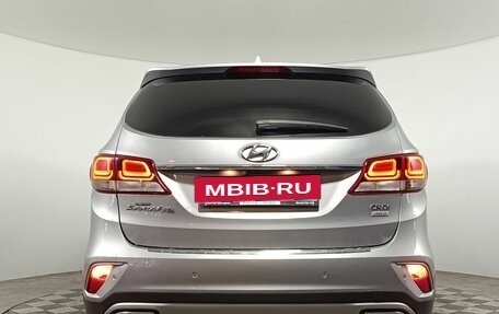 Hyundai Santa Fe III рестайлинг, 2017 год, 2 390 000 рублей, 5 фотография
