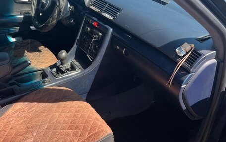 Audi A4, 2001 год, 430 000 рублей, 13 фотография